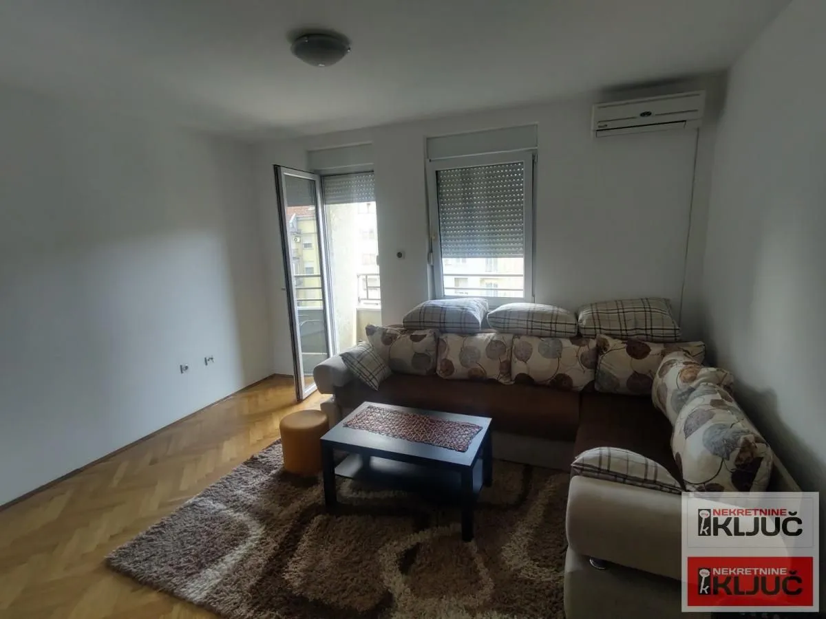 Prodaja, jednosoban stan, 30m², Nova Detelinara, Novi Sad Sve Podlokacije