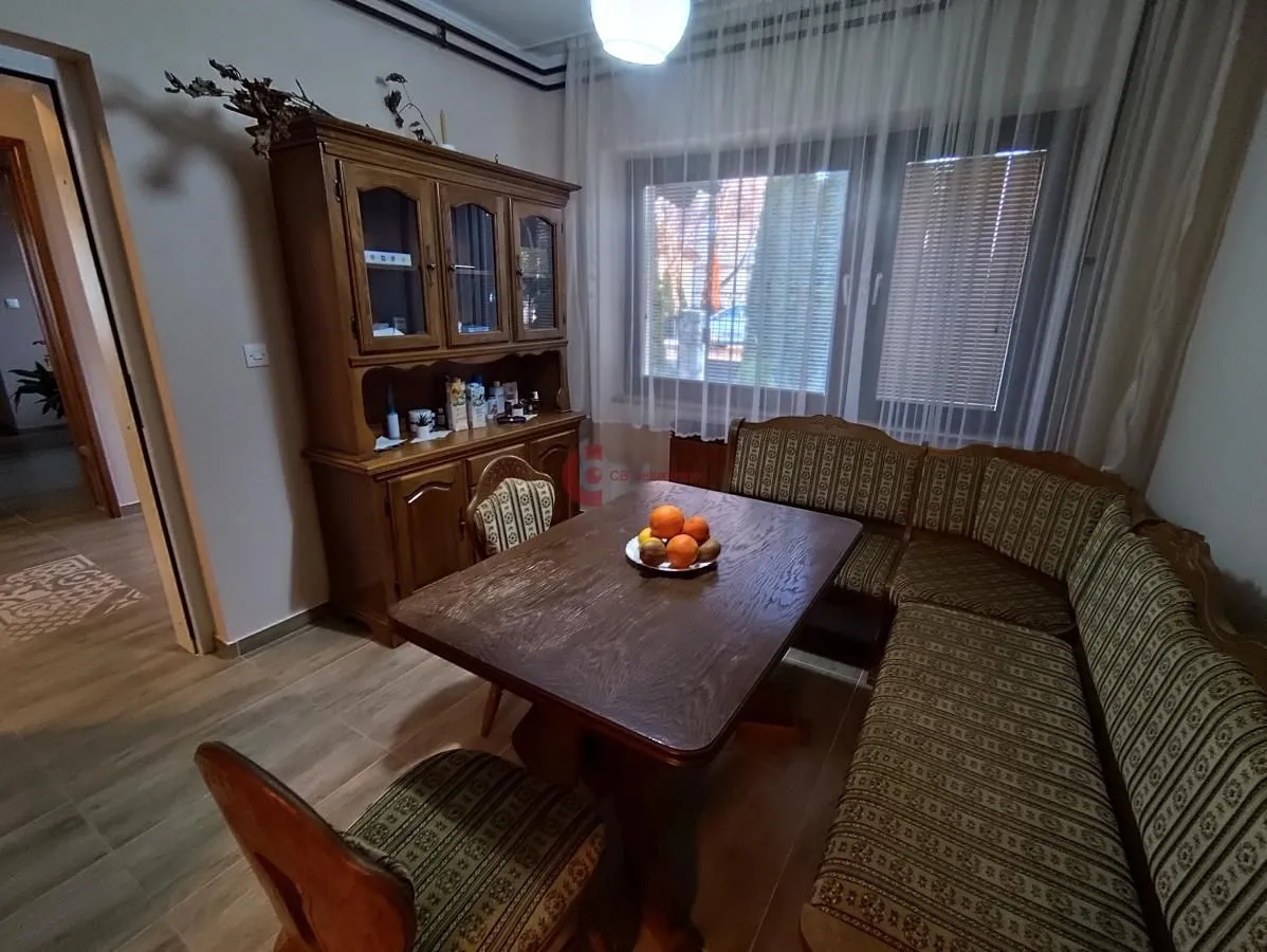 Prodaja, kuća, 340m², Palić, Subotica