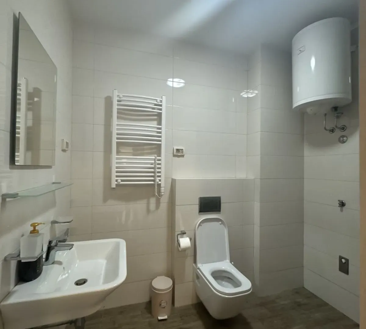 Rent, office space, 75m², City Kvart, Podgorica