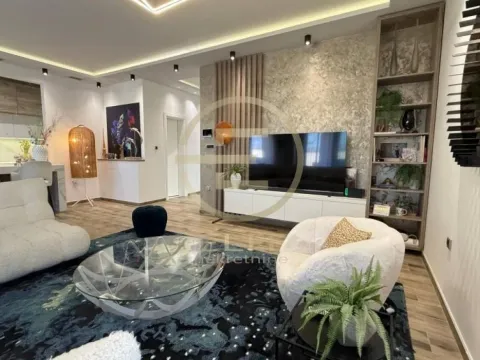 Prodaja, kuća, 165m², Petrovaradin, Novi Sad - image 5