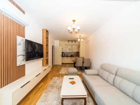 Rent, two bedroom apartment, 72m², Stari Aerodrom, Podgorica - image 3