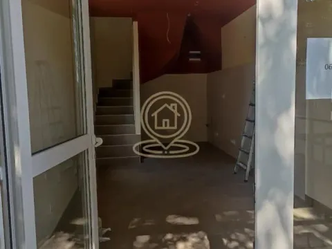 Rent, office space, 42m², Voždovačka Crkva, Voždovac Sve Podlokacije - image 2