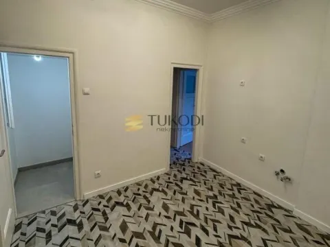 Izdavanje, poslovni prostor, 78m², Stari Grad, Beograd - image 9