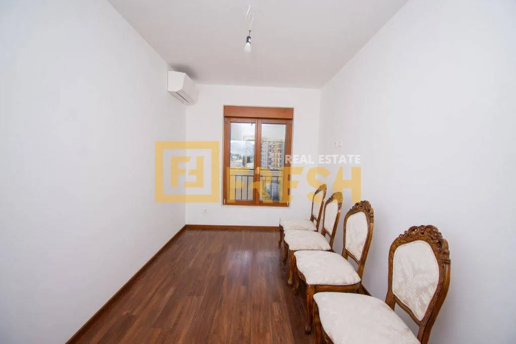 Rent, three bedroom apartment, 95m², Master Kvart, Podgorica