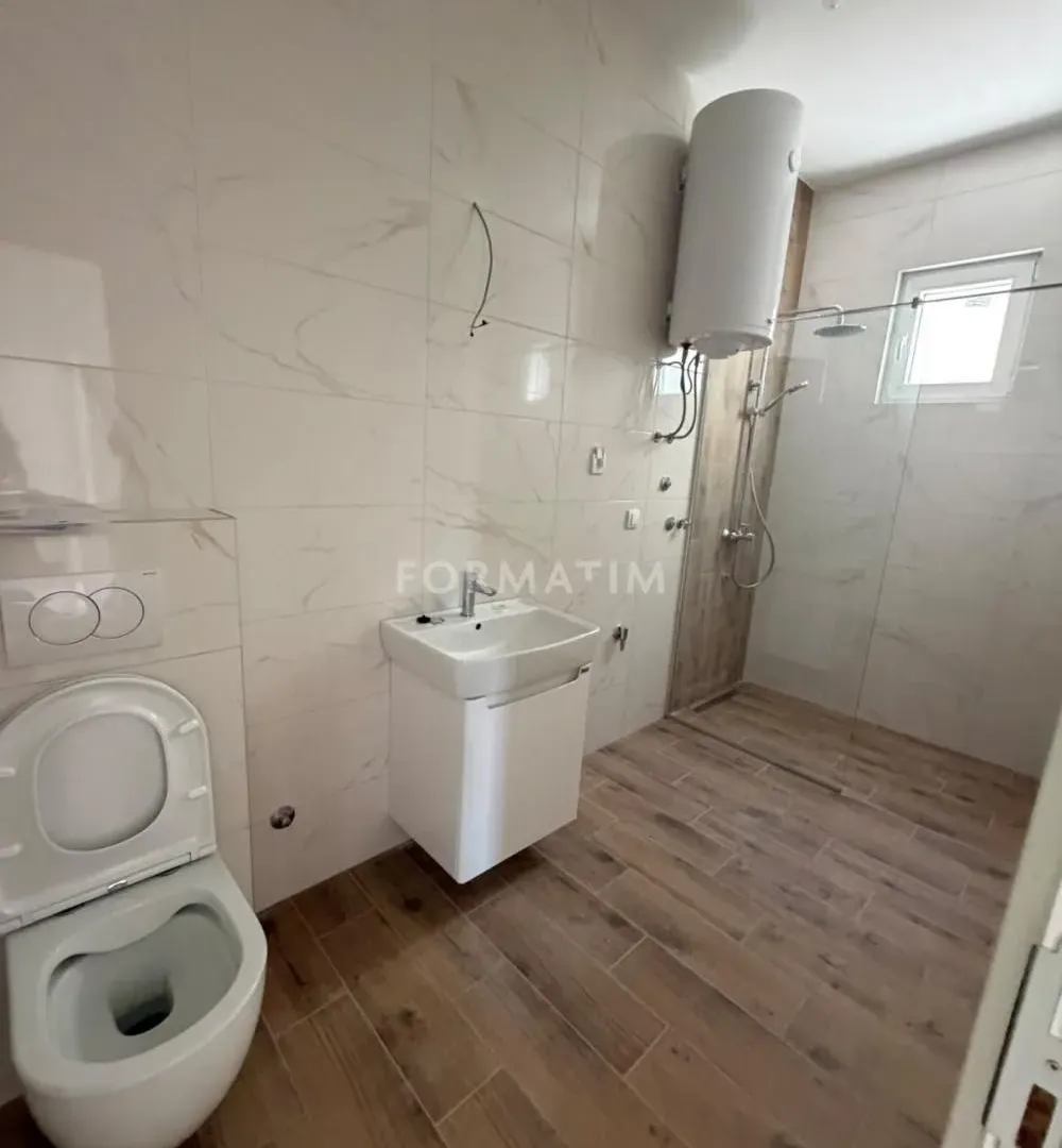 Prodaja, dvosoban stan, 55m², Zemun Novi Grad, Zemun Sve Podlokacije