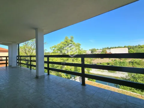 Sale, house, 343m², Zabjelo, Podgorica - image 14