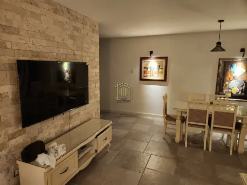 Izdavanje, jednosoban stan, 60m², Blok 5, Podgorica - image 3