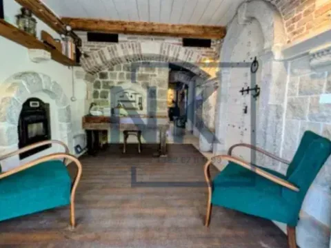 Izdavanje, poslovni prostor, 42m², Centar, Podgorica - image 2