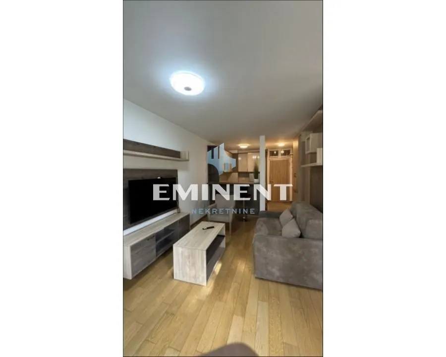 Rent, two bedroom apartment, 38m², Zemun Gornji Grad, Zemun Sve Podlokacije