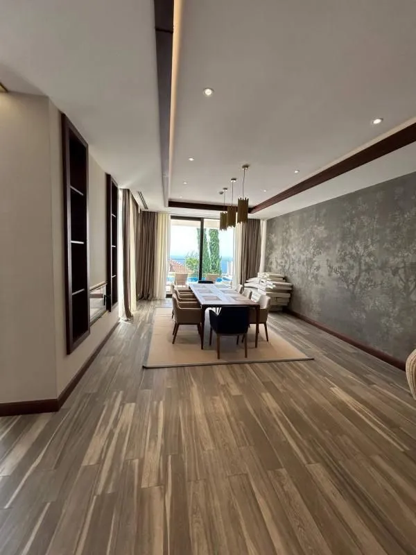 Stan-na-dan, kuća, 290m², Sveti Stefan, Budva