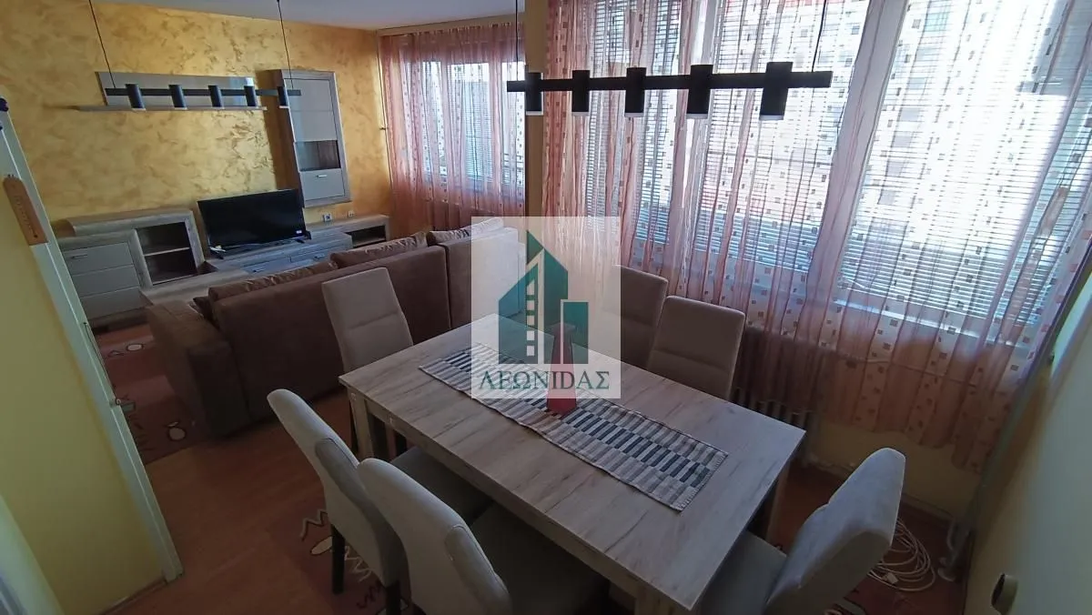Izdavanje, trosoban stan, 64m², Medijana, Niš