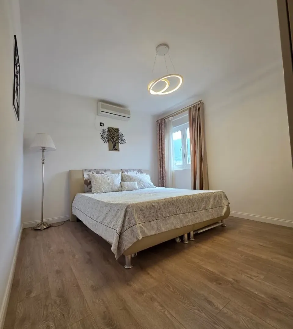 Prodaja, trosoban stan, 106m², Bečići, Budva