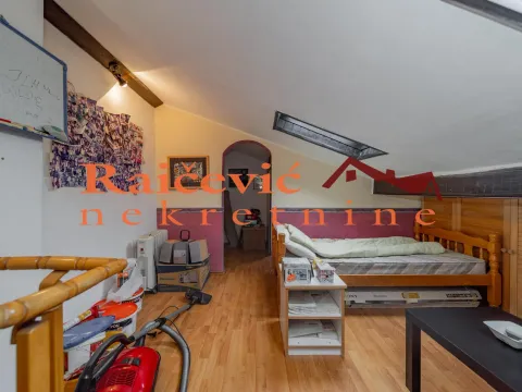 Prodaja, trosoban stan, 80m², Čukarica, Beograd - image 15