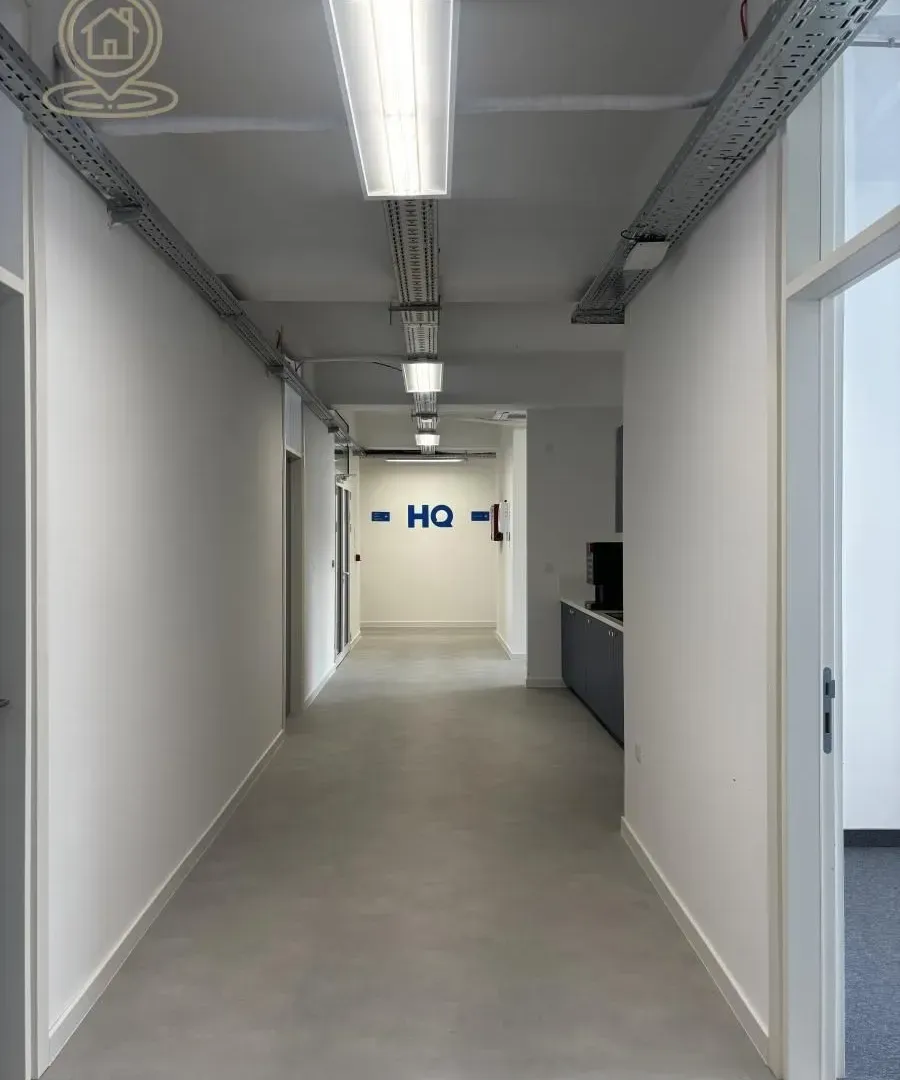 Rent, office space, 28m², Palilula, Niš