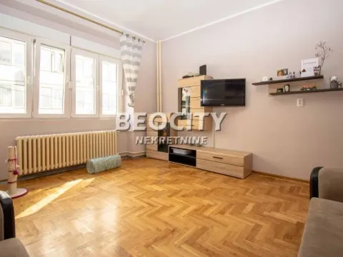 Prodaja, stan, 60m², Terazije, Užice - image 10