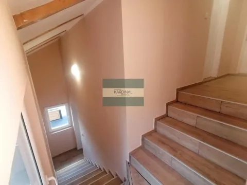 Prodaja, kuća, 92m², Sremska Kamenica, Petrovaradin - image 9