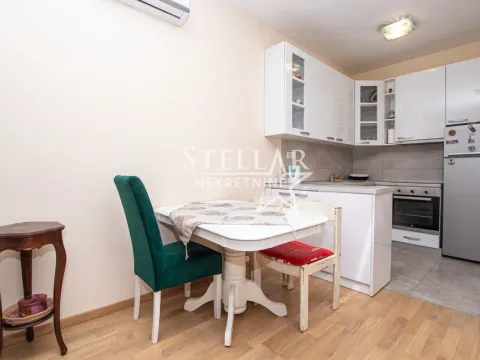Izdavanje, jednosoban stan, 45m², Vezirov Most, Podgorica - image 3