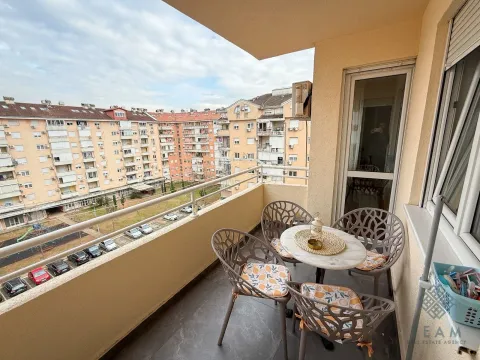 Prodaja, dvosoban stan, 68m², Stari Aerodrom, Podgorica - image 12