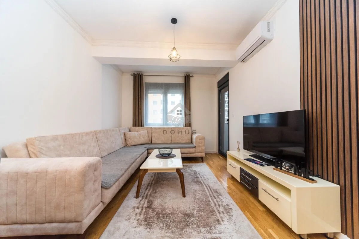 Rent, one bedroom apartment, 45m², Stari Aerodrom, Podgorica