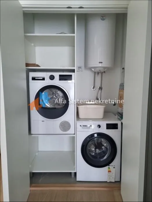 Rent, two bedroom apartment, 57m², Savski Venac, Beograd