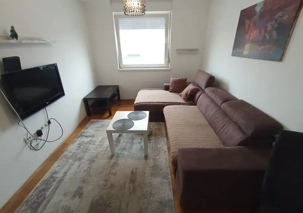 Prodaja, jednosoban stan, 50m², Zabjelo, Podgorica