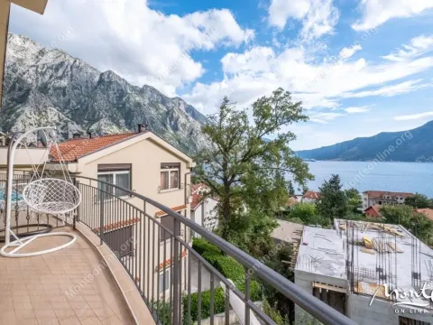 Sale, two bedroom apartment, 104m², Orahovac, Kotor