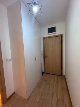 Rent, two bedroom apartment, 69m², Budva, Crna Gora - image 11