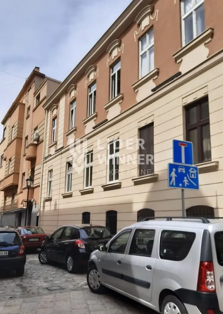 Sale, apartment, 82m², Stari Grad, Beograd