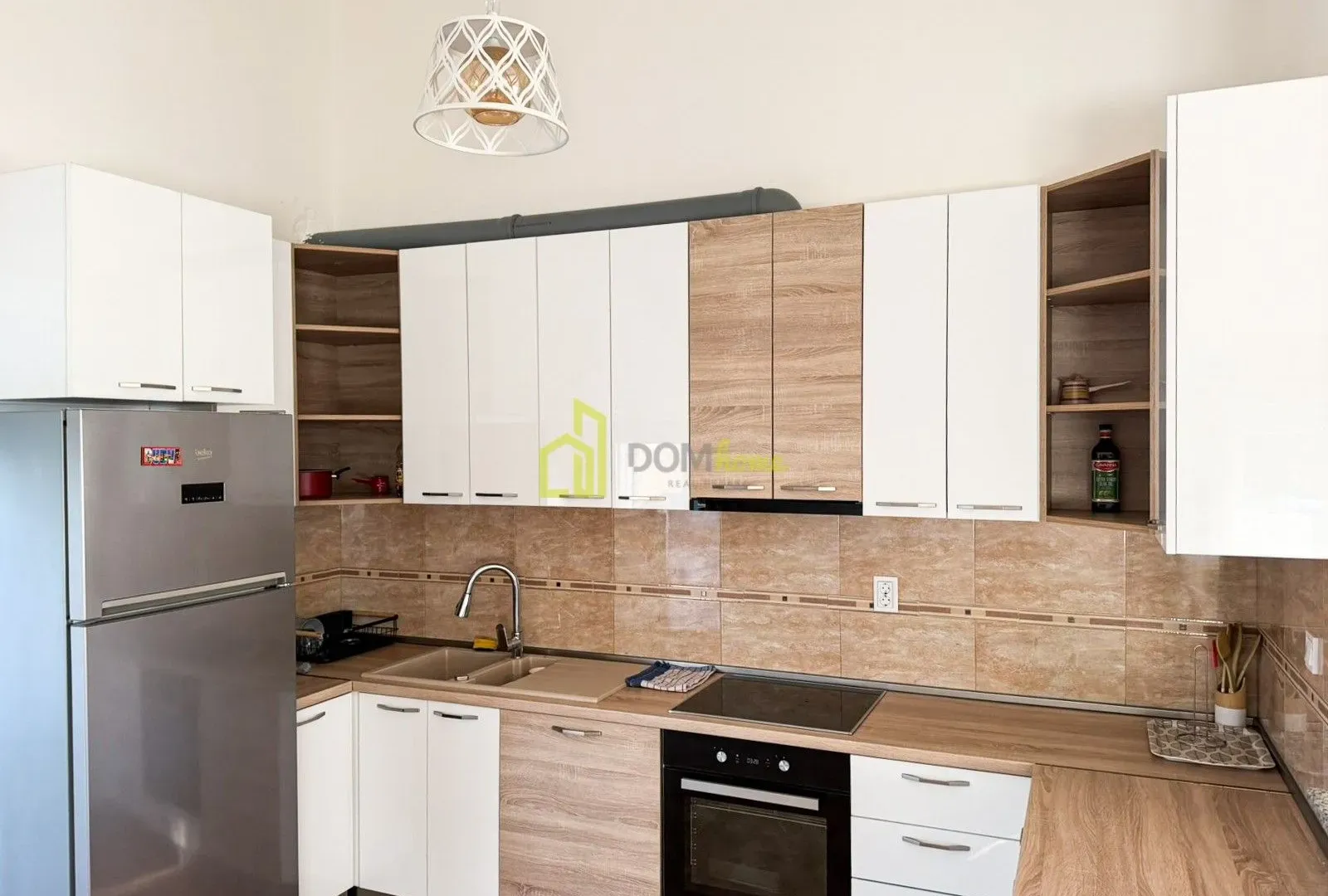 Rent, three bedroom apartment, 165m², Farmaci, Podgorica