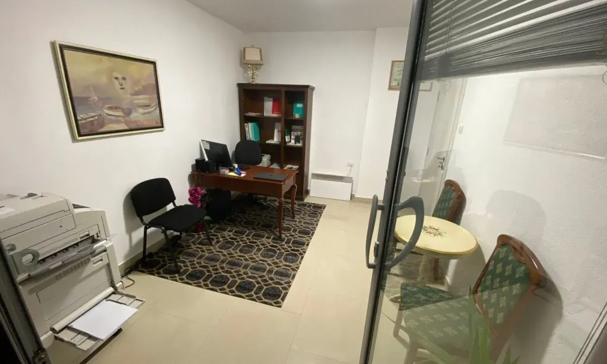 Rent, office space, 15m², Centar, Podgorica