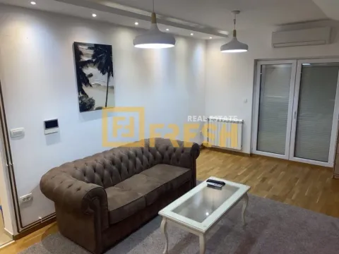 Rent, three bedroom apartment, 130m², Vranići, Podgorica - image 16