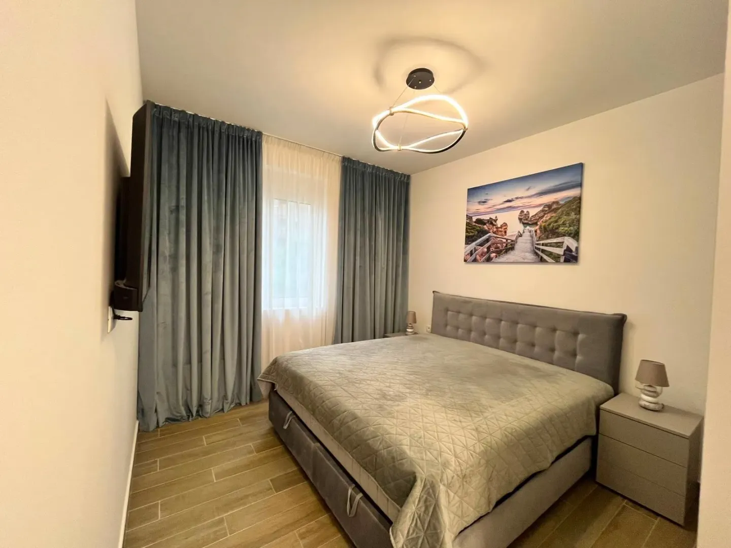 Rent, two bedroom apartment, 72m², Bečići, Budva