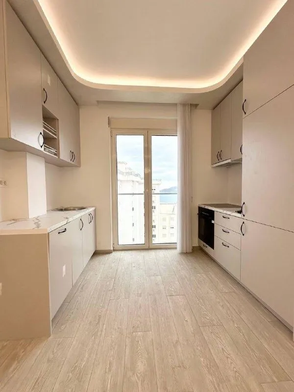 Sale, apartment, 75m², Bečići, Budva