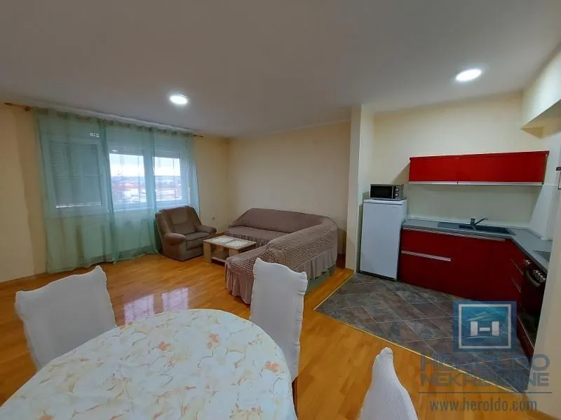 Rent, one bedroom apartment, 61m², Vašarište, Jagodina