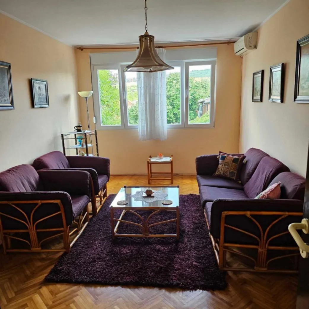 Prodaja, trosoban stan, 66m², Karaburma, Palilula Sve Podlokacije