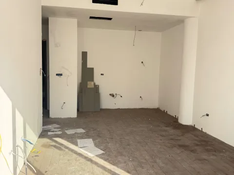 Sale, one bedroom apartment, 50m², Centar, Podgorica - image 4