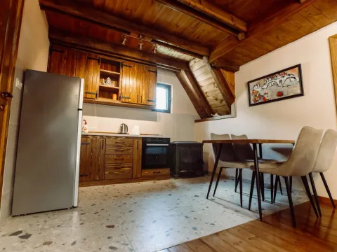 Prodaja, kuća, 65m², Centar, Cetinje - image 5