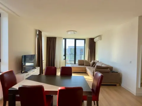 Izdavanje, trosoban stan, 89m², Beograd Na Vodi, Beograd - image 10