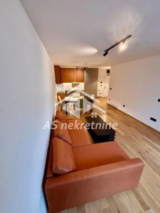Rent, two bedroom apartment, 60m², Hala Pionir, Palilula Sve Podlokacije