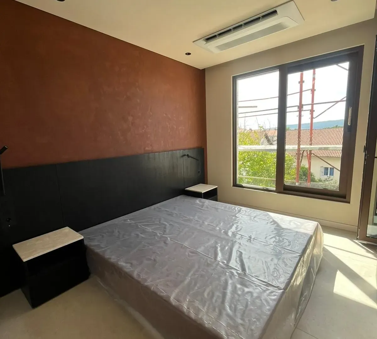 Prodaja, jednosoban stan, 43m², Tivat, Crna Gora