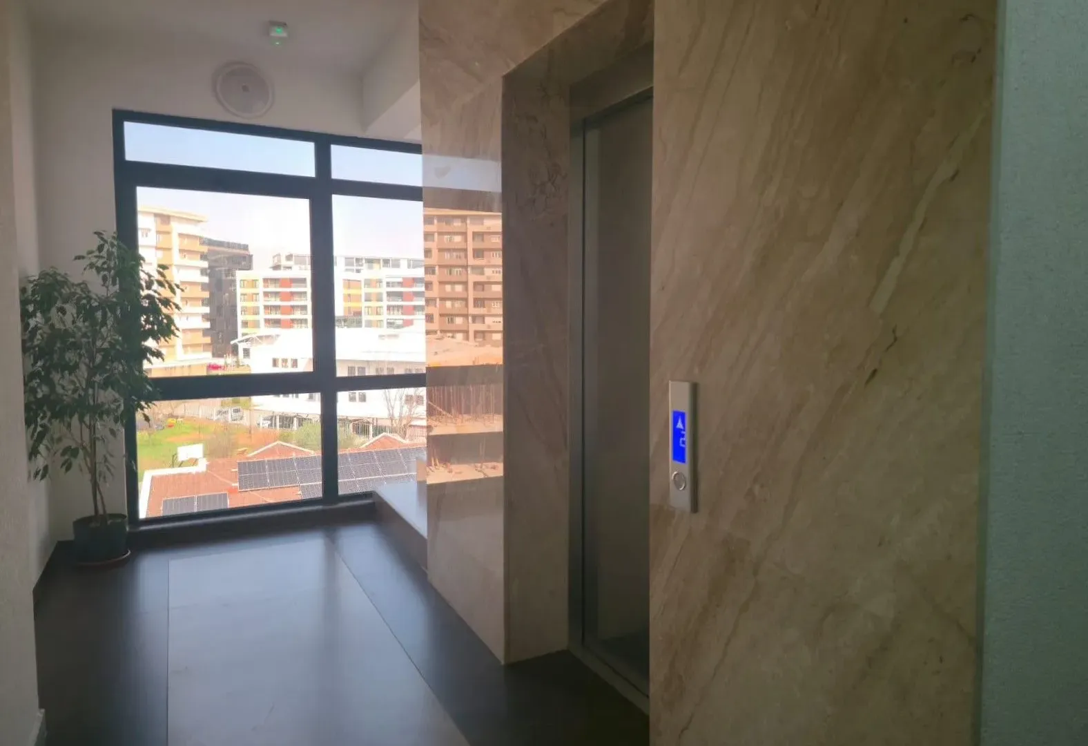 Izdavanje, jednosoban stan, 44m², Central Point, Podgorica