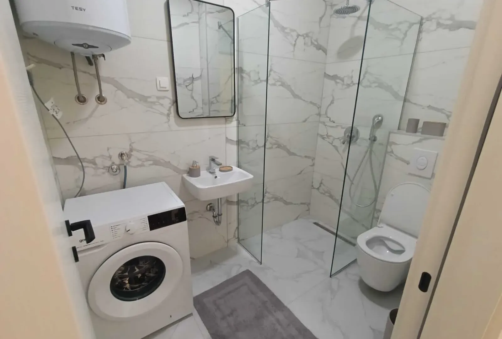 Rent, two bedroom apartment, 64m², Stari Aerodrom, Podgorica