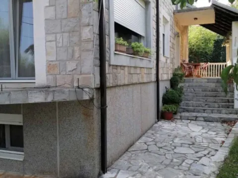 Prodaja, kuća, 350m², Vranići, Podgorica - image 2