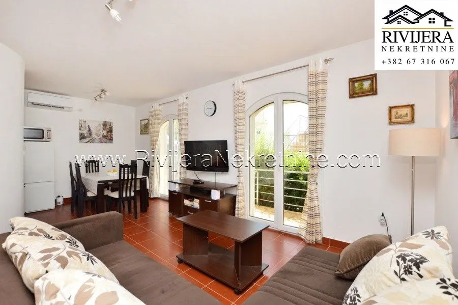 Prodaja, trosoban stan, 105m², Bijela, Herceg Novi