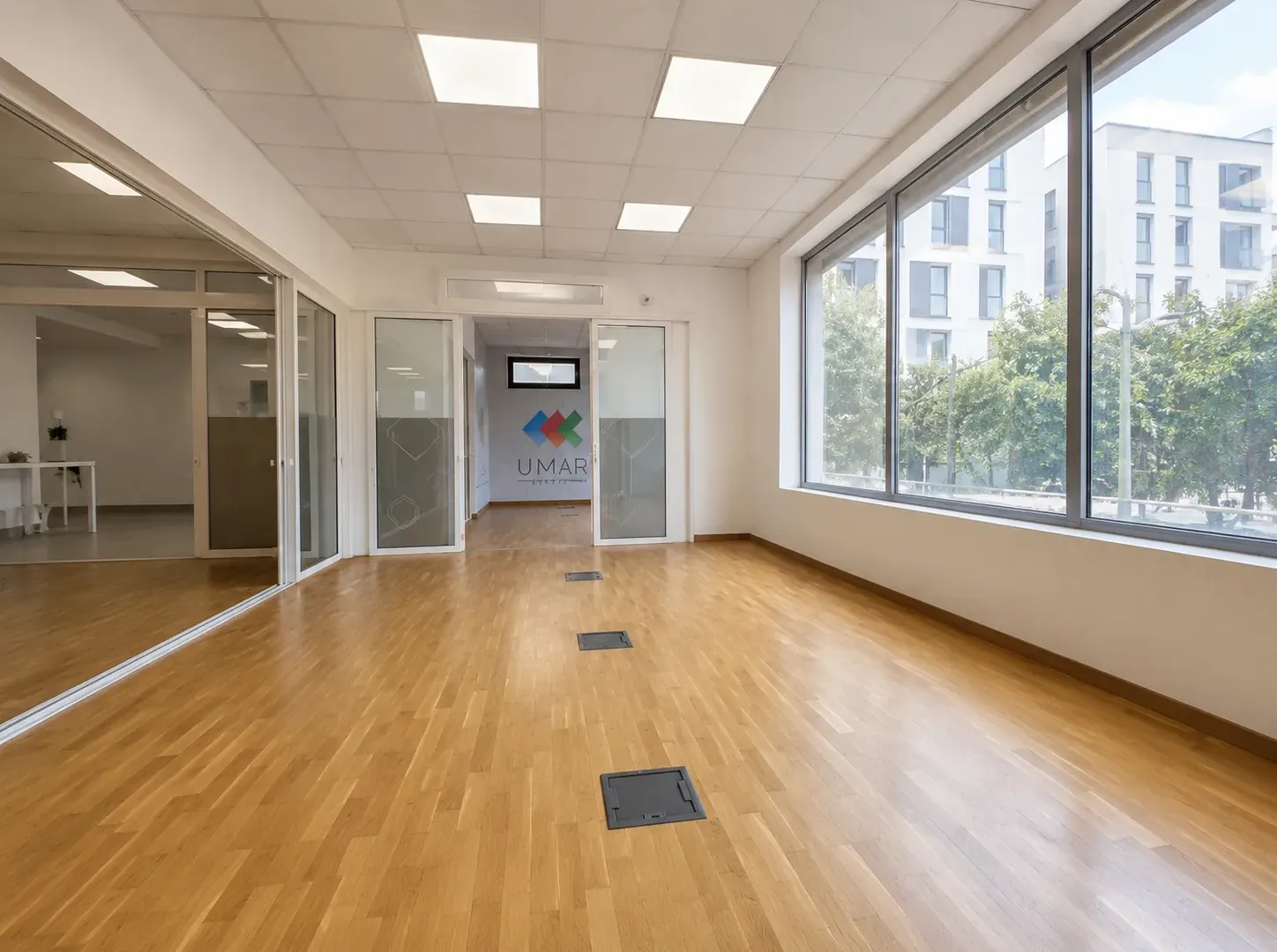 Izdavanje, poslovni prostor, 150m², Stara Varoš, Podgorica