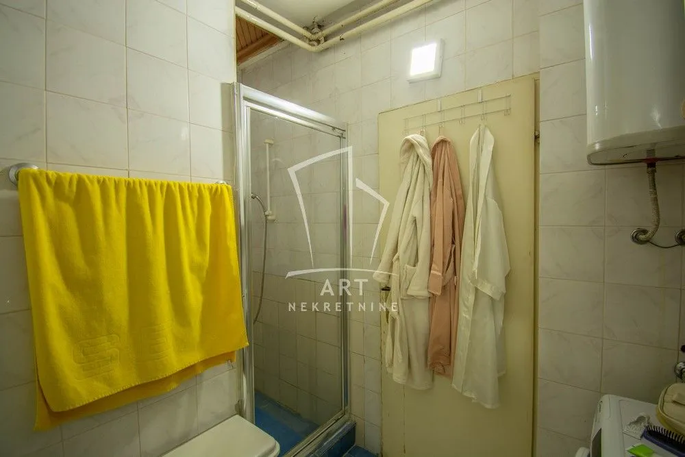 Sale, three bedroom apartment, 94m², Dorćol Sve Podlokacije, Beograd