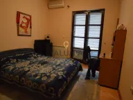 Izdavanje, kuća, 500m², Donja Gorica, Podgorica - image 4