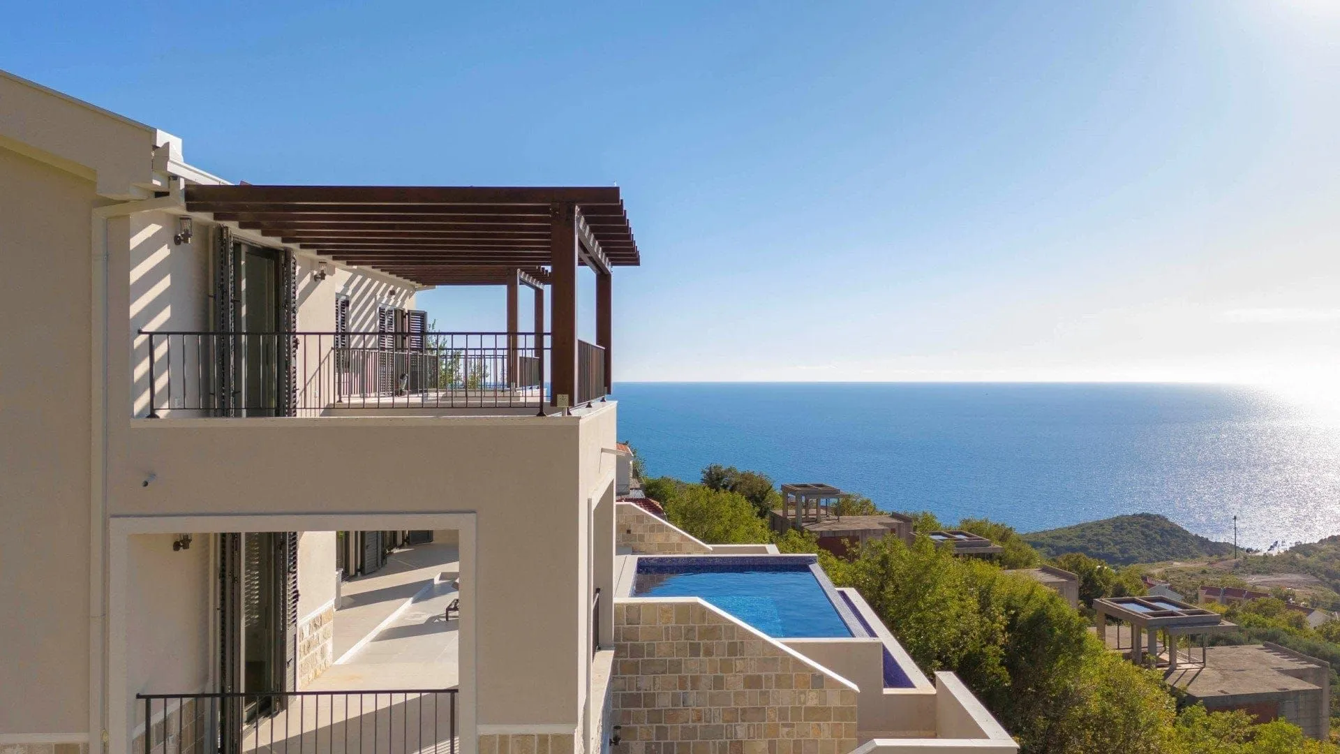 Sale, house, 420m², Blizikuće, Budva