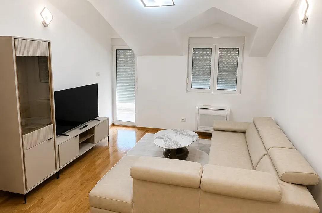 Rent, two bedroom apartment, 62m², Momišići, Podgorica