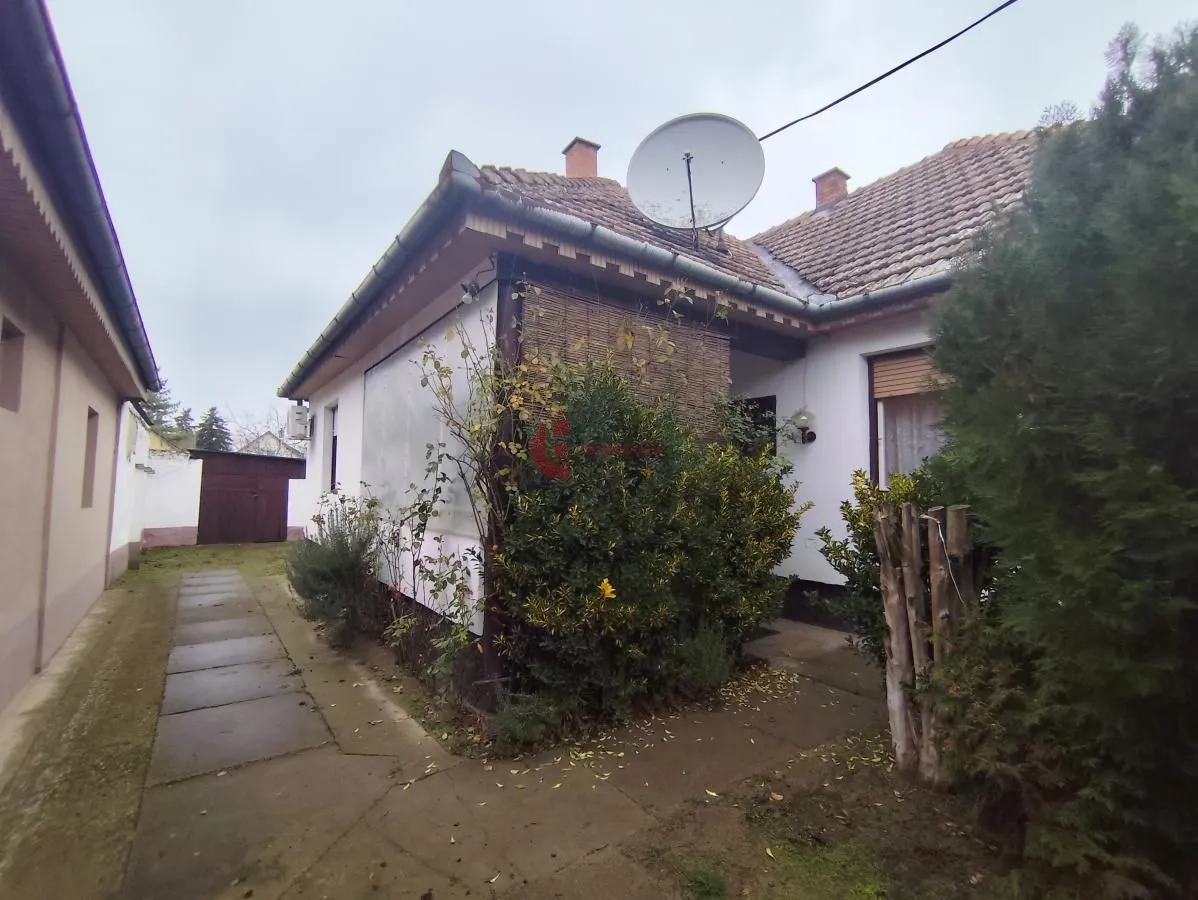 Prodaja, kuća, 135m², Železničko Naselje, Subotica